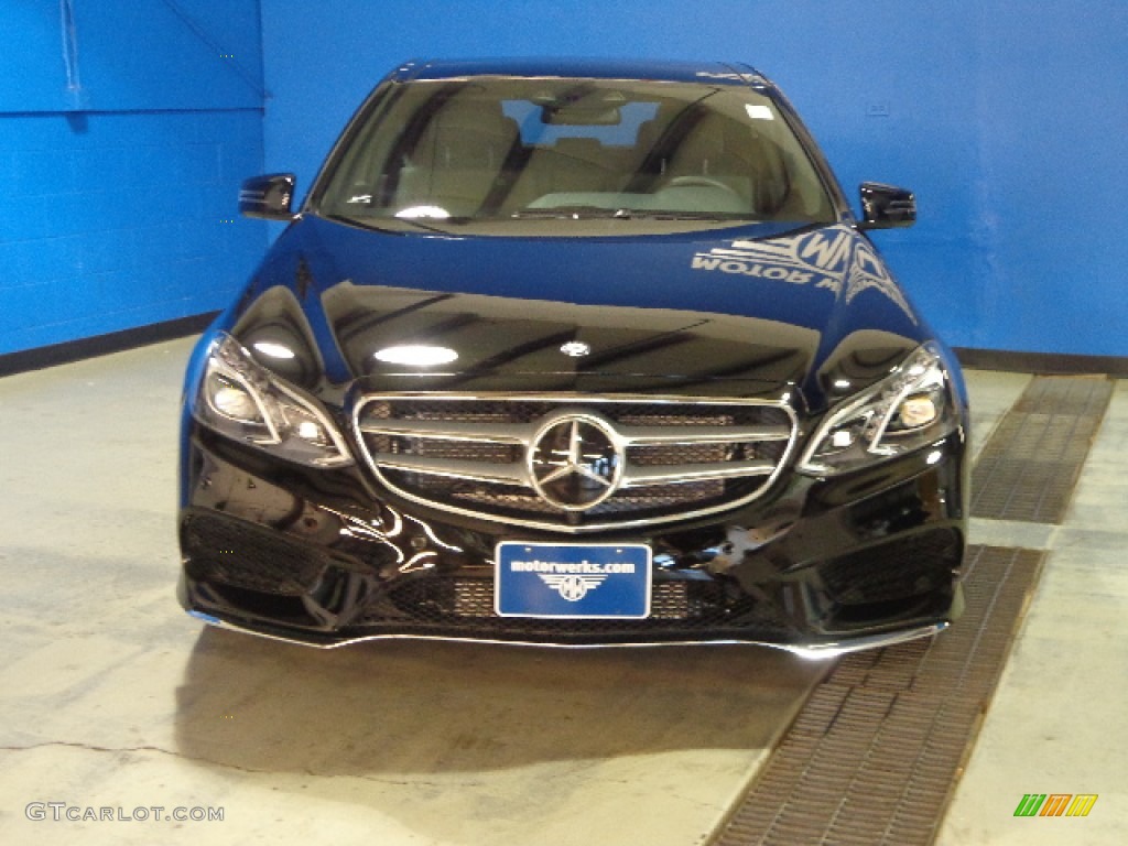 2014 E 550 4Matic Sedan - Black / Black photo #2