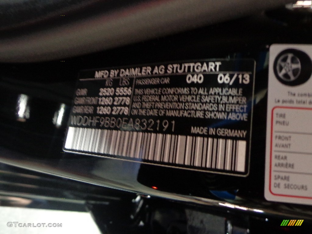2014 E 550 4Matic Sedan - Black / Black photo #9