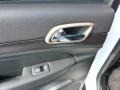 2014 Bright White Jeep Grand Cherokee Laredo 4x4  photo #15