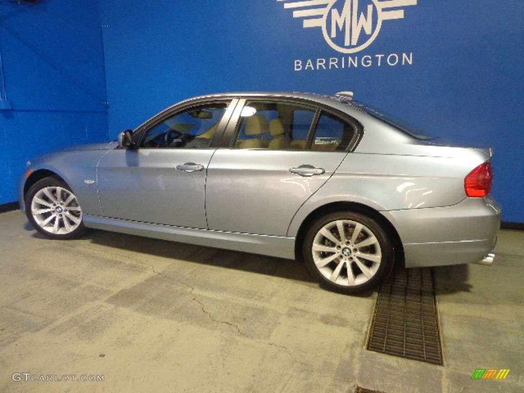 2011 3 Series 328i xDrive Sedan - Blue Water Metallic / Beige Dakota Leather photo #4