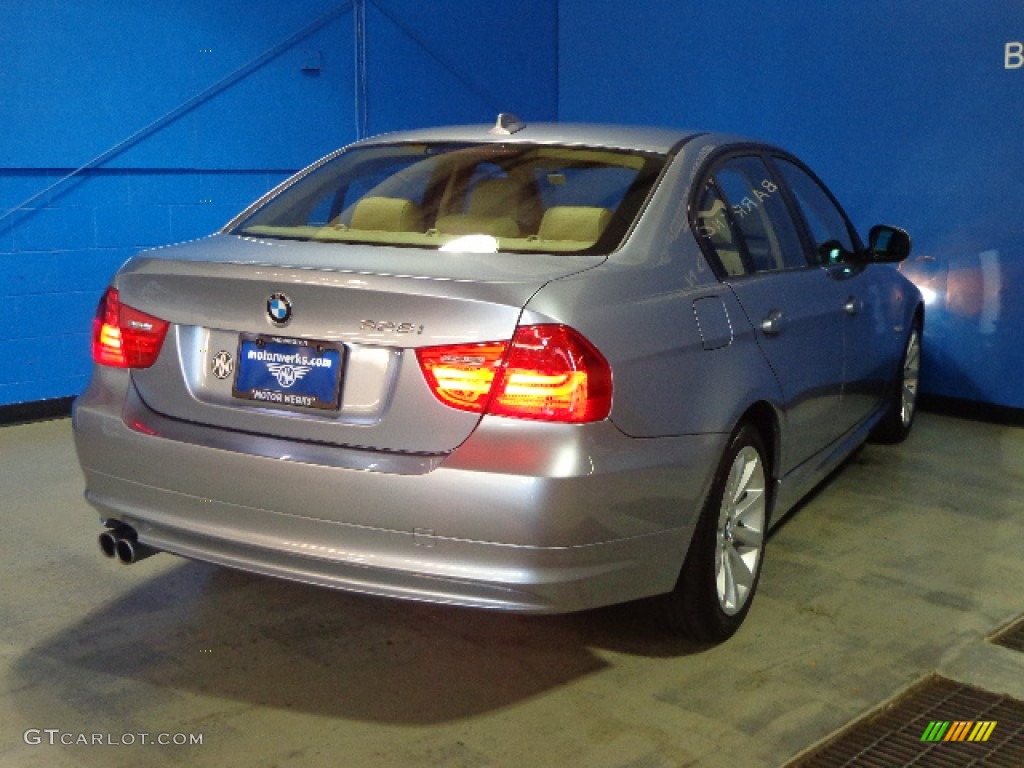 2011 3 Series 328i xDrive Sedan - Blue Water Metallic / Beige Dakota Leather photo #7