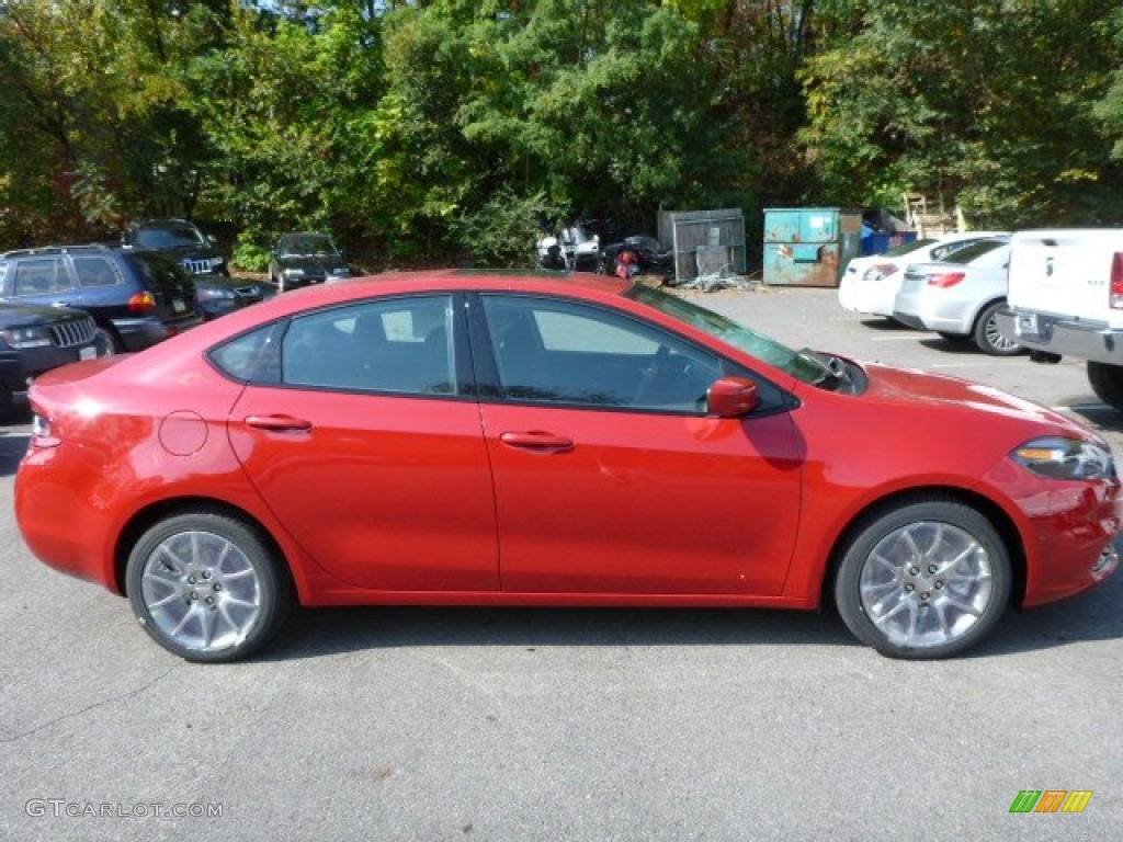 2013 Dart SXT - Redline 2-Coat Pearl / Black photo #6