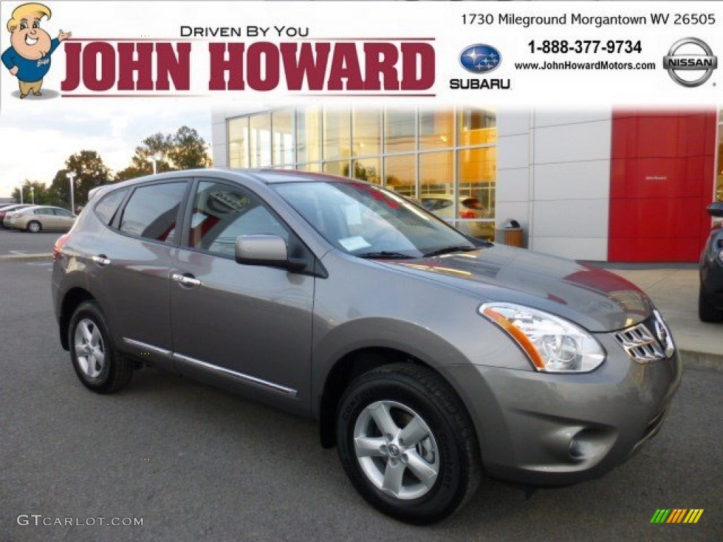 Platinum Graphite Nissan Rogue