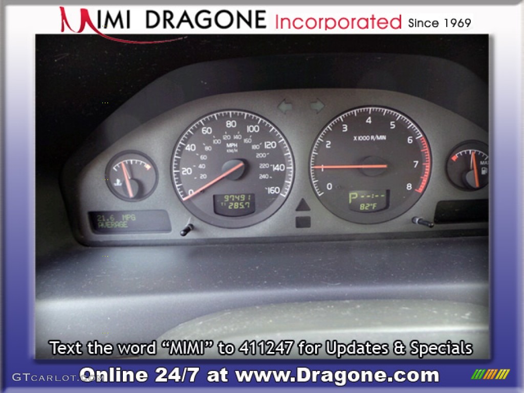 2002 S60 2.4 - Red / Graphite photo #2