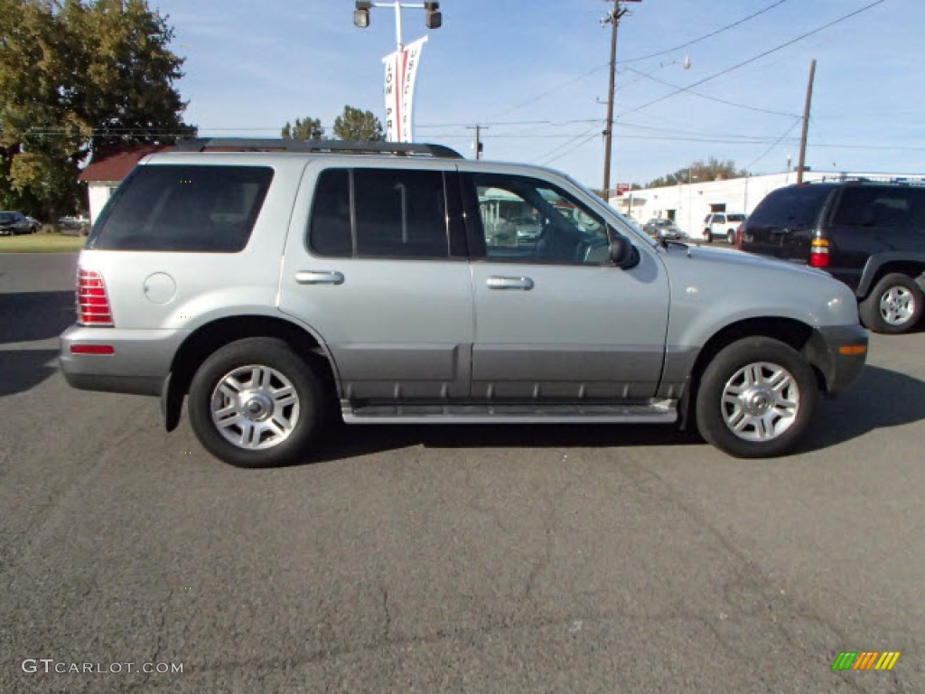 2005 Mountaineer V8 AWD - Satellite Silver Metallic / Midnight Grey photo #5