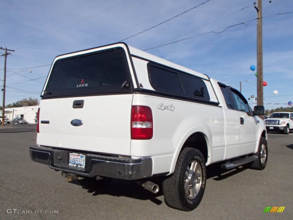 2006 F150 Lariat SuperCab 4x4 - Oxford White / Black photo #2