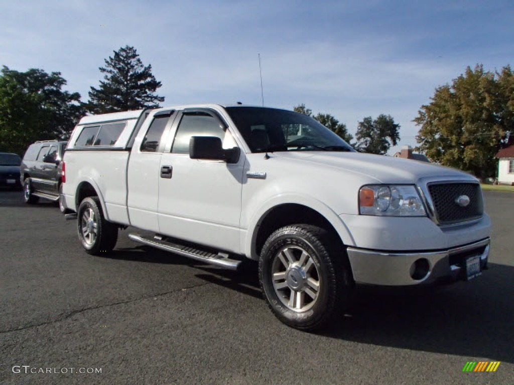 2006 F150 Lariat SuperCab 4x4 - Oxford White / Black photo #3