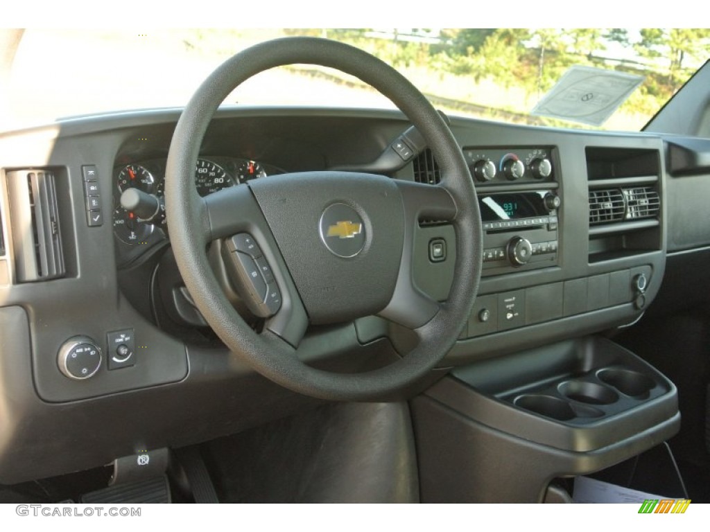 2014 Chevrolet Express 2500 Cargo WT Dashboard Photos