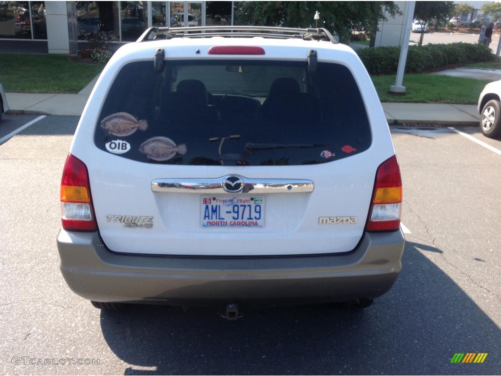 2002 Tribute ES V6 4WD - Classic White / Beige photo #3