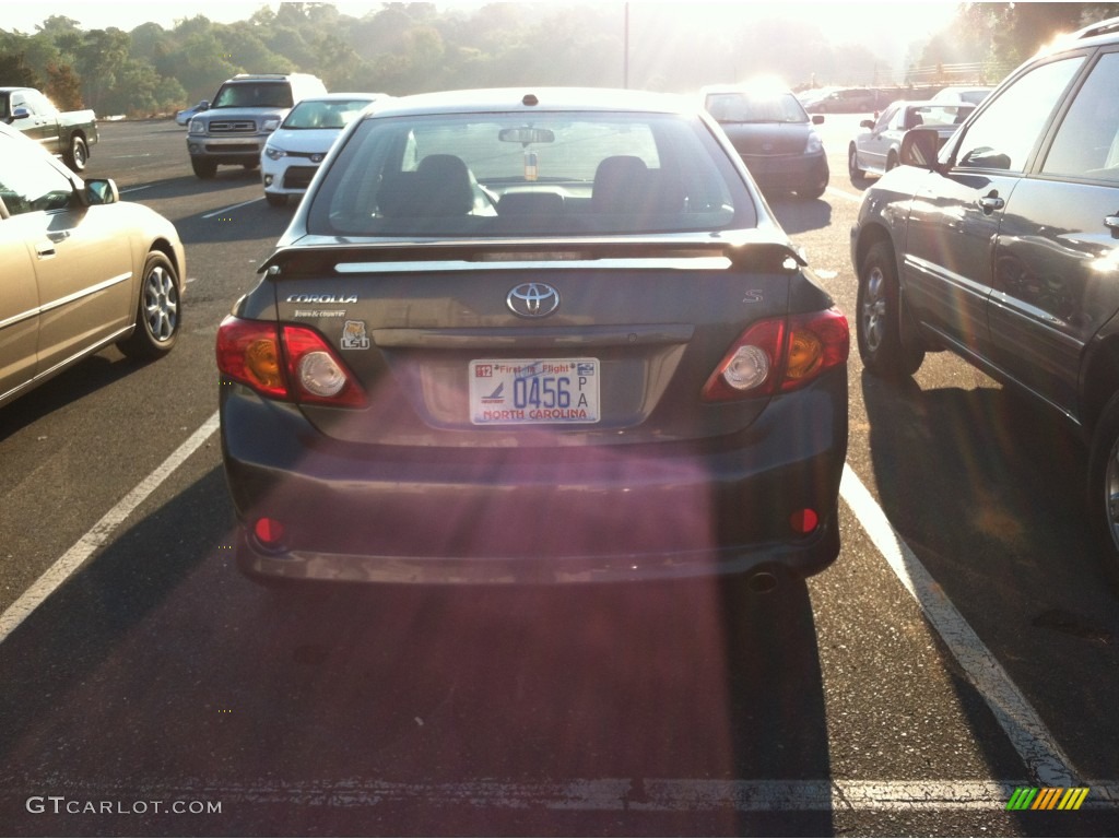 2009 Corolla S - Magnetic Gray Metallic / Dark Charcoal photo #5