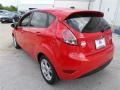 Race Red - Fiesta SE Hatchback Photo No. 3