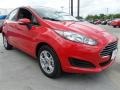 Race Red - Fiesta SE Hatchback Photo No. 7