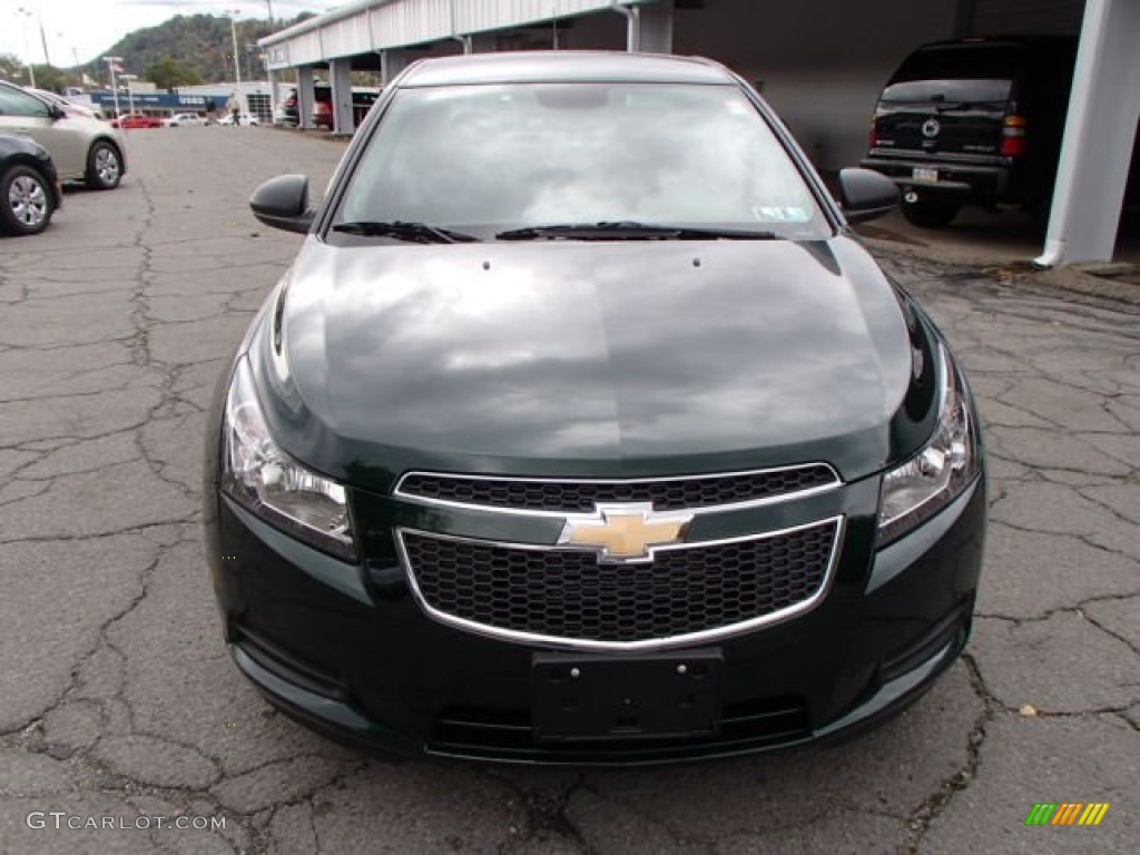2014 Cruze LS - Rainforest Green Metallic / Jet Black/Medium Titanium photo #3