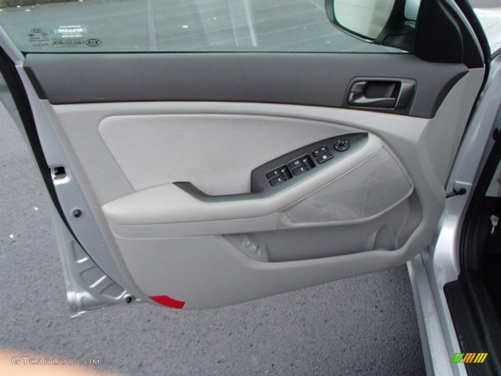 2014 Kia Optima LX Gray Door Panel Photo #86531640