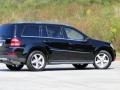 2009 Black Mercedes-Benz GL 320 BlueTEC 4Matic  photo #35