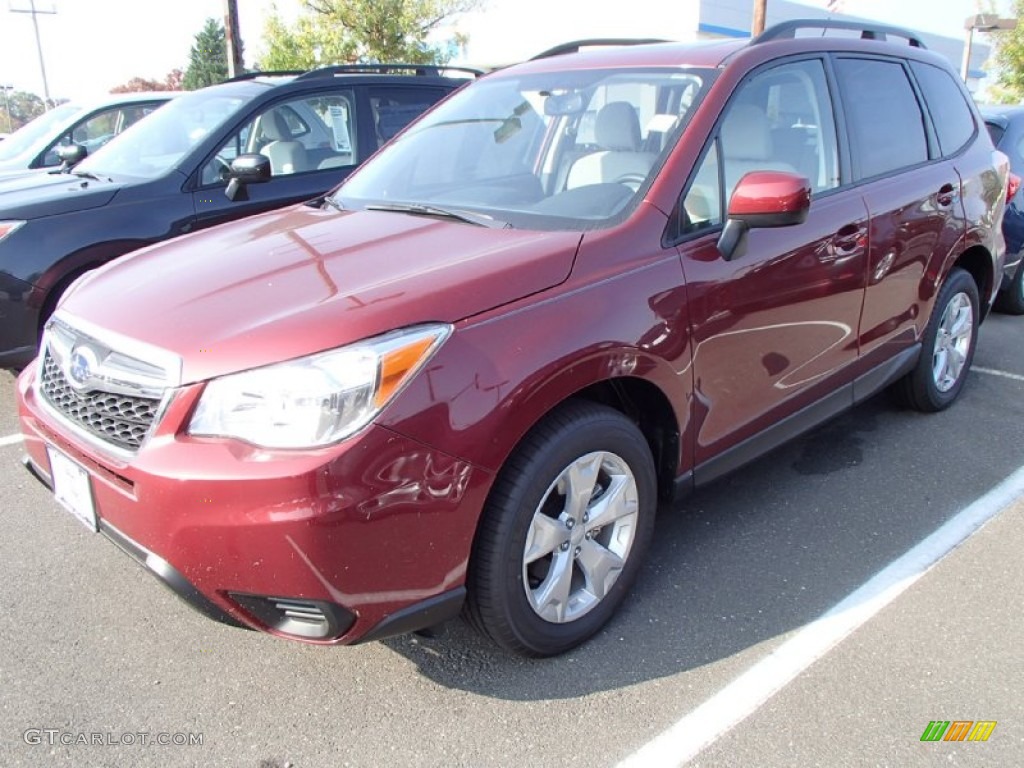 2014 Forester 2.5i Premium - Venetian Red Pearl / Platinum photo #1