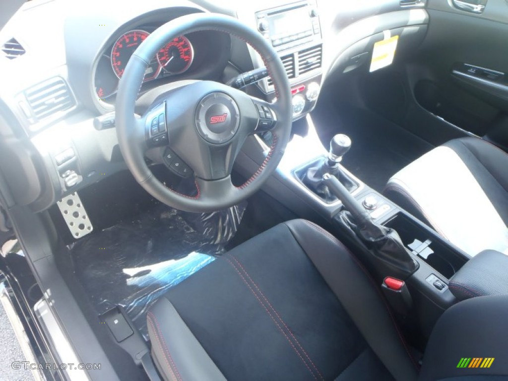 STI Black Alcantara/ Carbon Black Leather Interior 2014 Subaru Impreza WRX STi 5 Door Photo #86533074