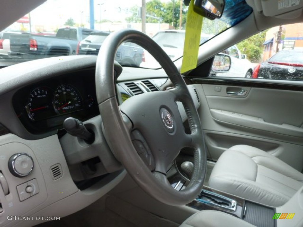 2008 Cadillac DTS Standard DTS Model Steering Wheel Photos