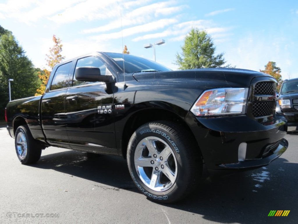 2014 1500 Express Quad Cab 4x4 - Black / Black/Diesel Gray photo #4