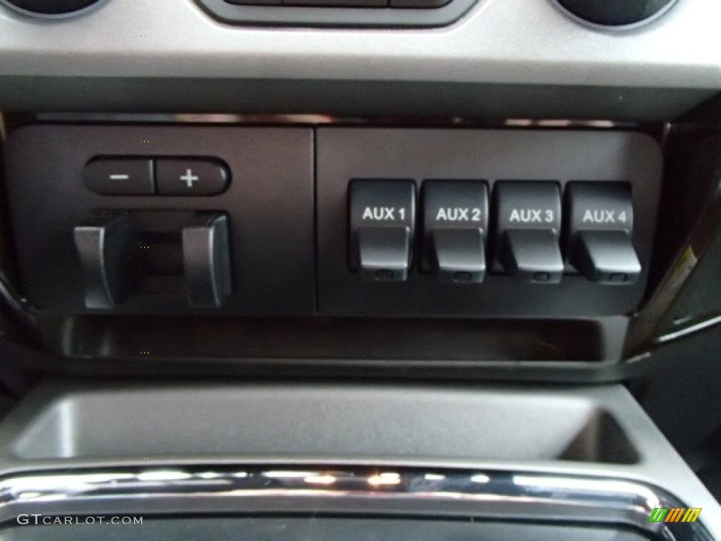 2014 Ford F350 Super Duty Platinum Crew Cab 4x4 Controls Photos
