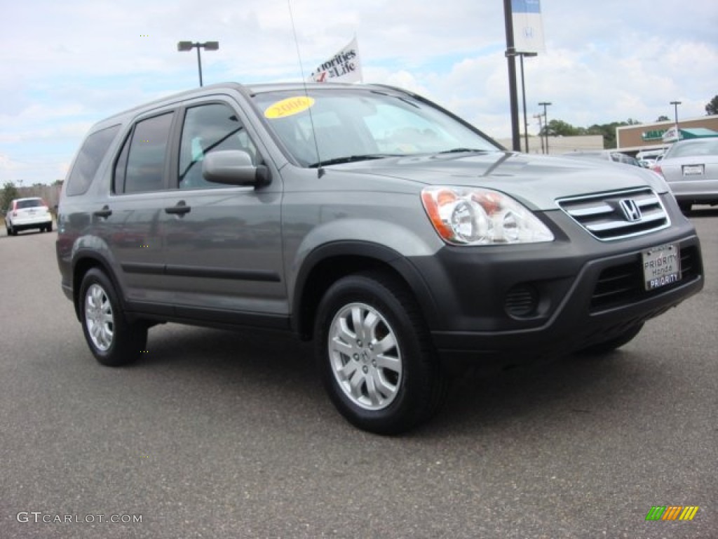 2006 CR-V EX 4WD - Silver Moss Metallic / Black photo #9