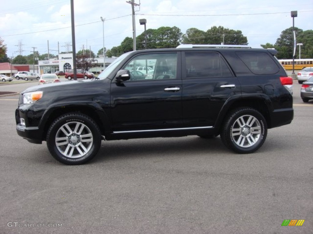 2010 4Runner SR5 4x4 - Black / Graphite photo #3