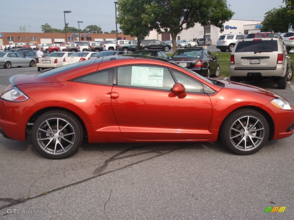 2012 Eclipse SE Coupe - Sunset Pearlescent / Dark Charcoal photo #6