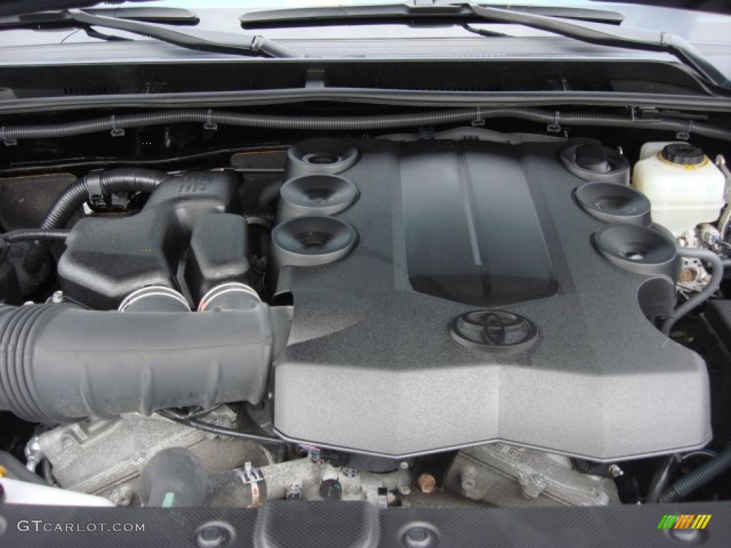 2010 4Runner SR5 4x4 - Black / Graphite photo #34