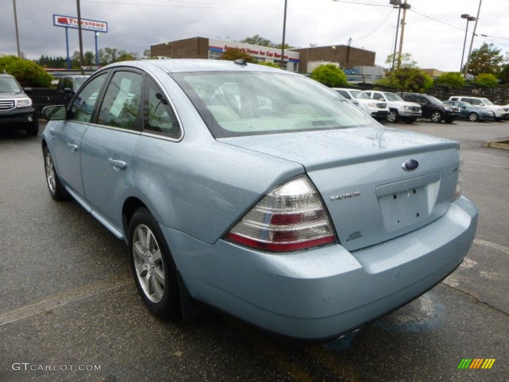 2008 Taurus SEL - Light Ice Blue Metallic / Camel photo #3