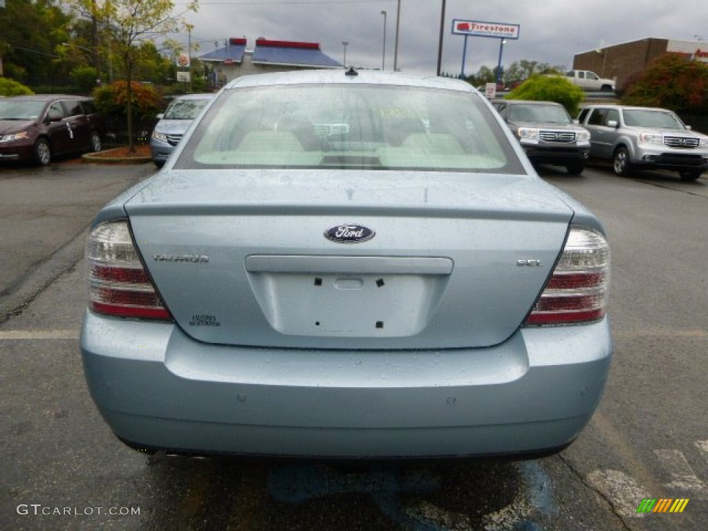 2008 Taurus SEL - Light Ice Blue Metallic / Camel photo #4