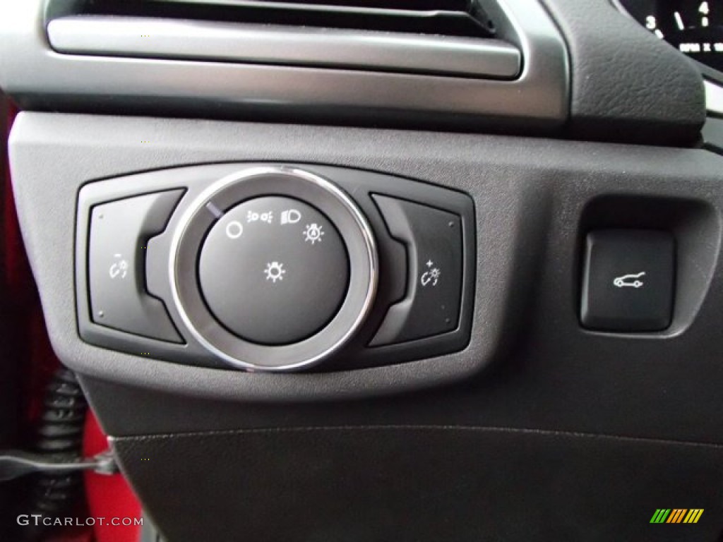 2014 Ford Fusion S Controls Photo #86538261