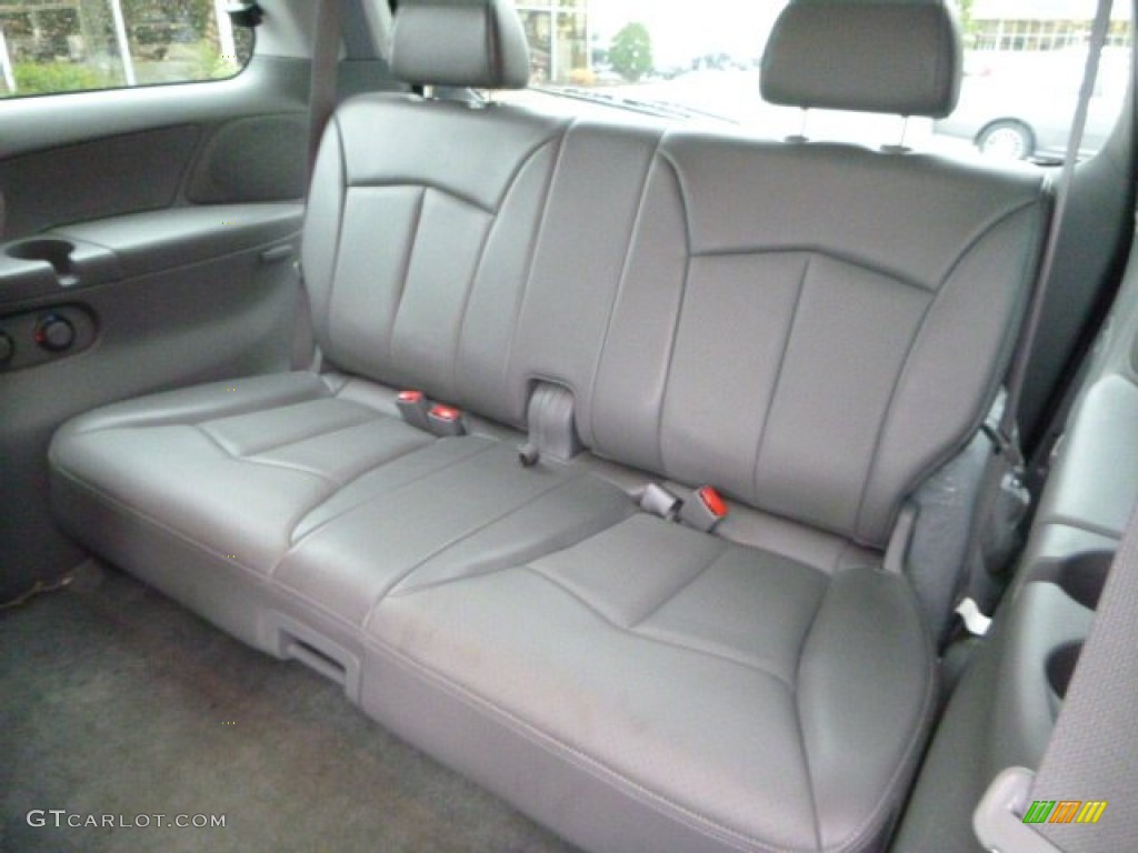 2006 Mazda MPV LX Rear Seat Photos