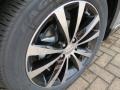 2014 Chrysler 200 Touring Sedan Wheel and Tire Photo