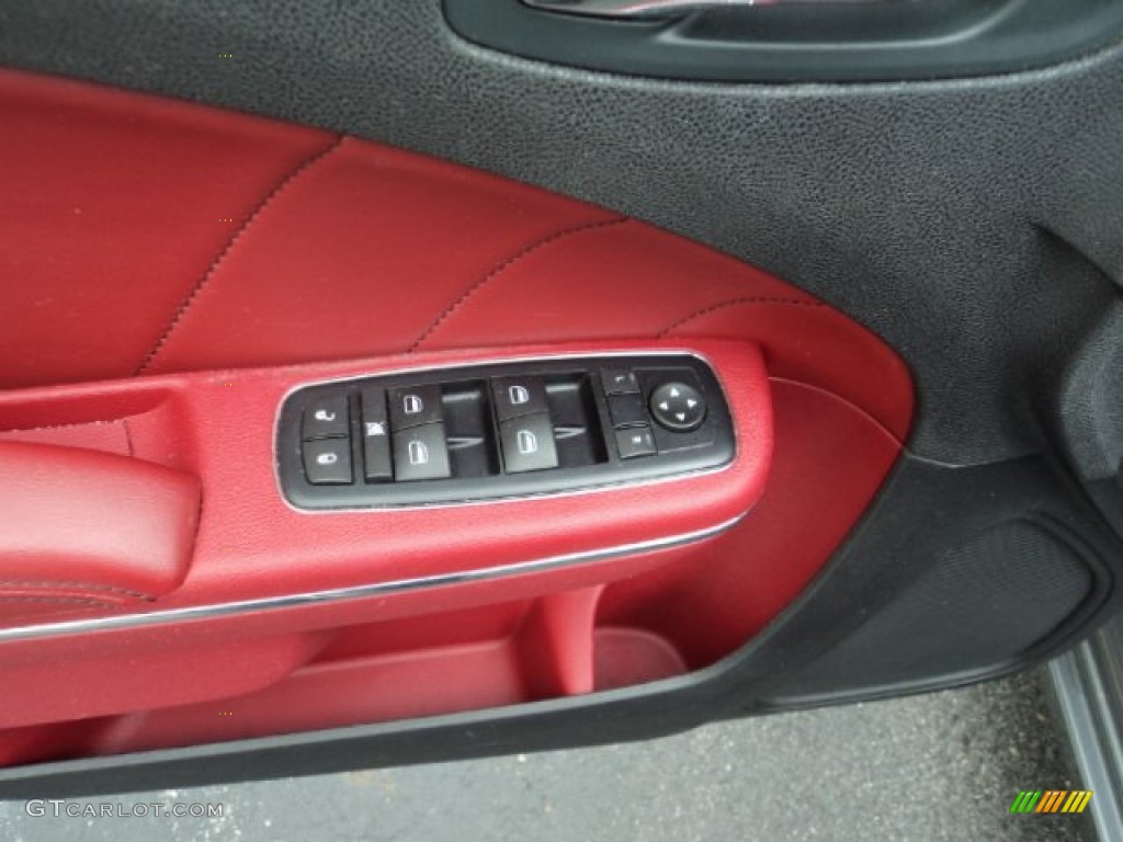 2011 Charger R/T Plus - Tungsten Metallic / Black/Radar Red photo #11