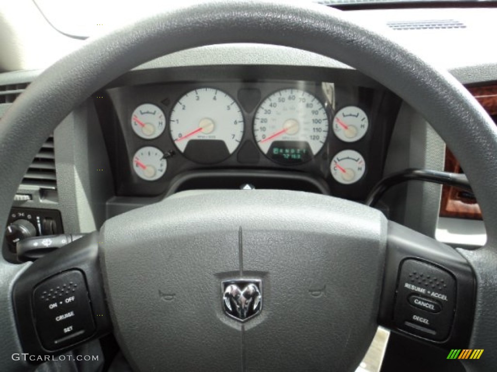 2006 Ram 1500 ST Quad Cab 4x4 - Patriot Blue Pearl / Medium Slate Gray photo #7