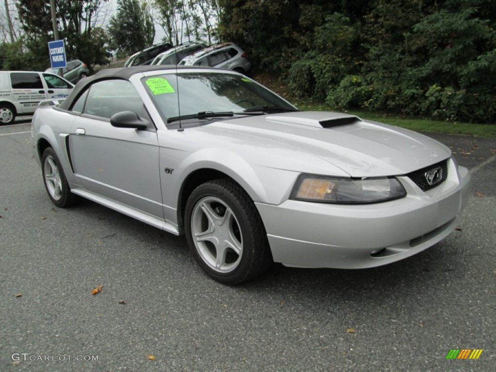 2001 Mustang GT Convertible - Silver Metallic / Dark Charcoal photo #4