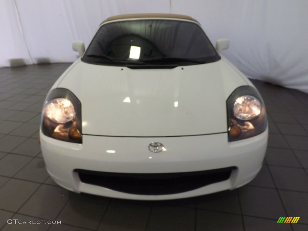 2002 MR2 Spyder Roadster - Super White / Tan photo #2