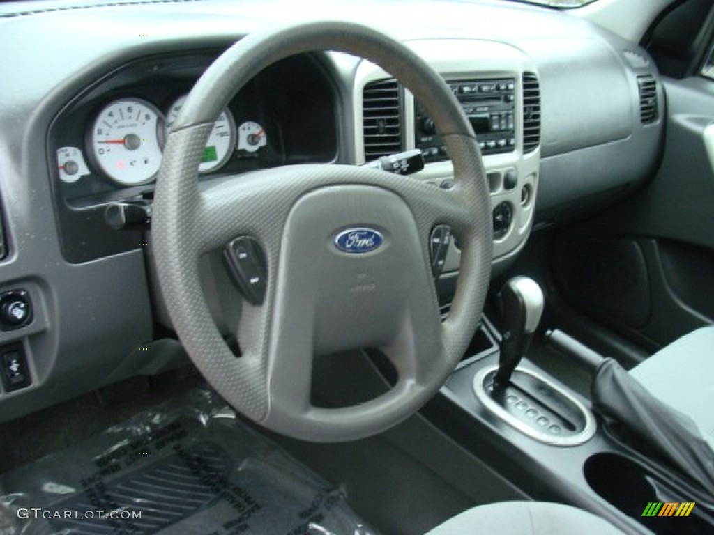 2007 Escape XLT 4WD - Oxford White / Medium/Dark Flint photo #9