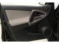 Black - RAV4 4WD Photo No. 4