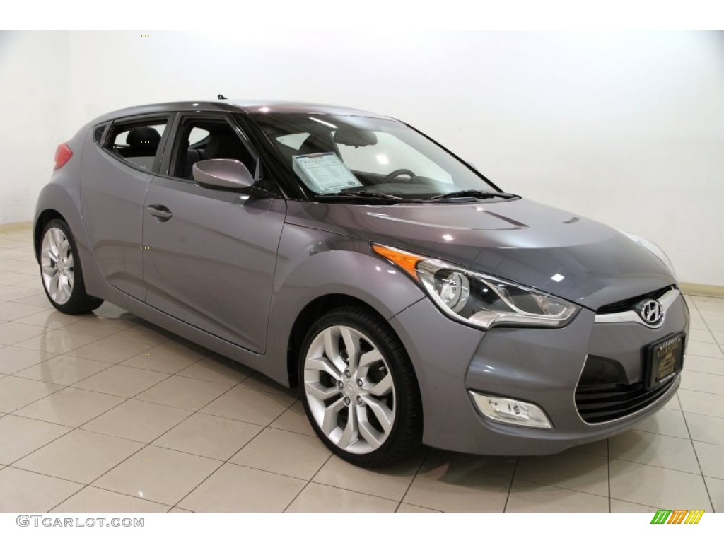 Triathlon Gray Hyundai Veloster