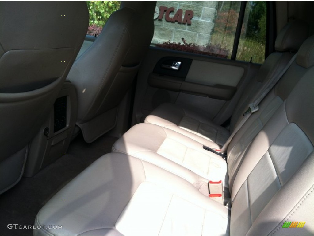 2006 Expedition Eddie Bauer 4x4 - Dark Stone Metallic / Medium Parchment photo #11