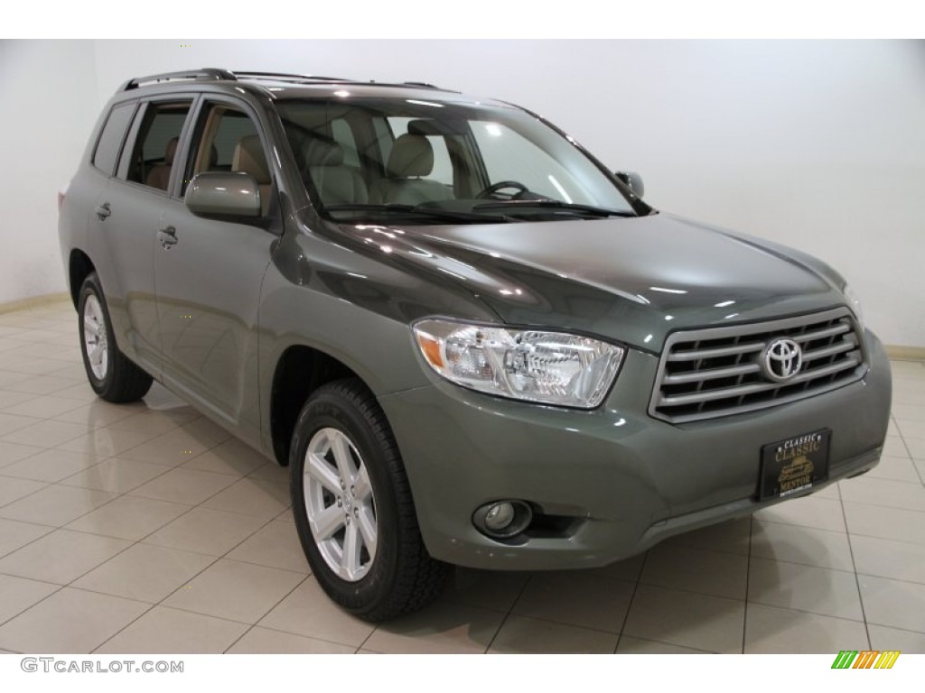 Cypress Green Pearl Toyota Highlander