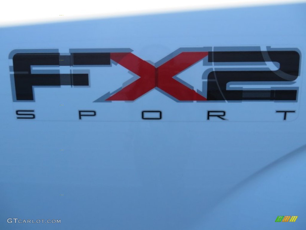 2011 F150 FX2 SuperCrew - Oxford White / Black photo #17