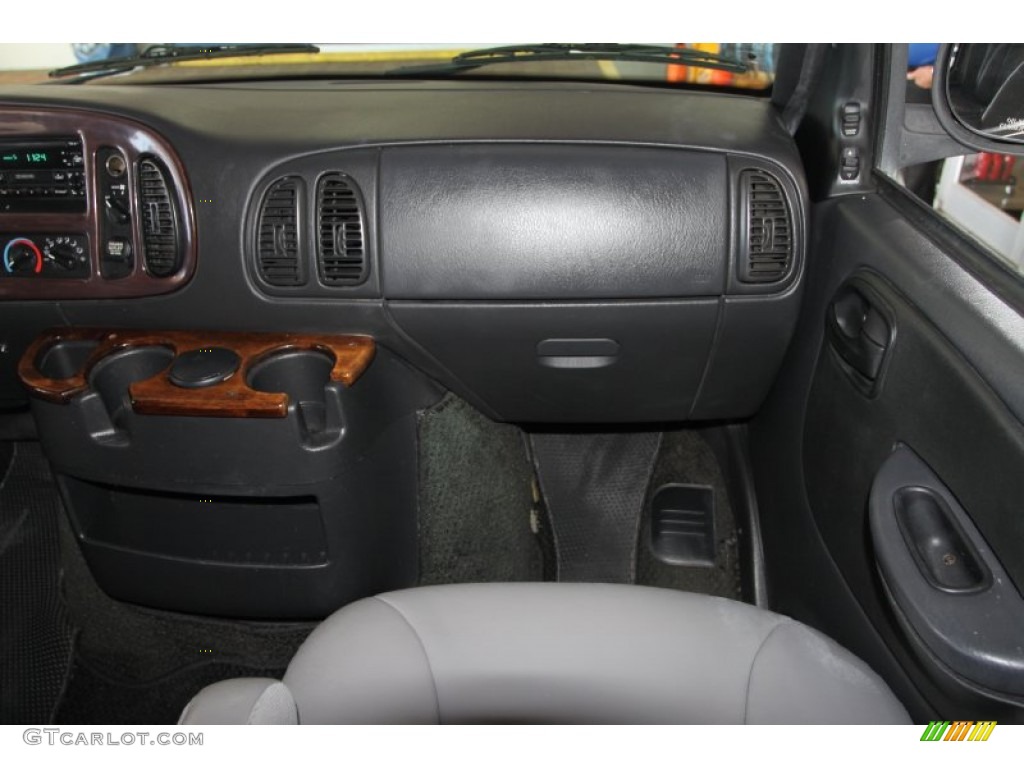 2003 Ram Van 1500 Passenger Conversion - Bright White / Dark Slate Gray photo #19
