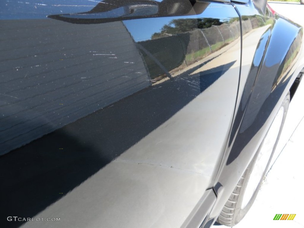 2012 Caliber SXT Plus - Black / Dark Slate Gray photo #17