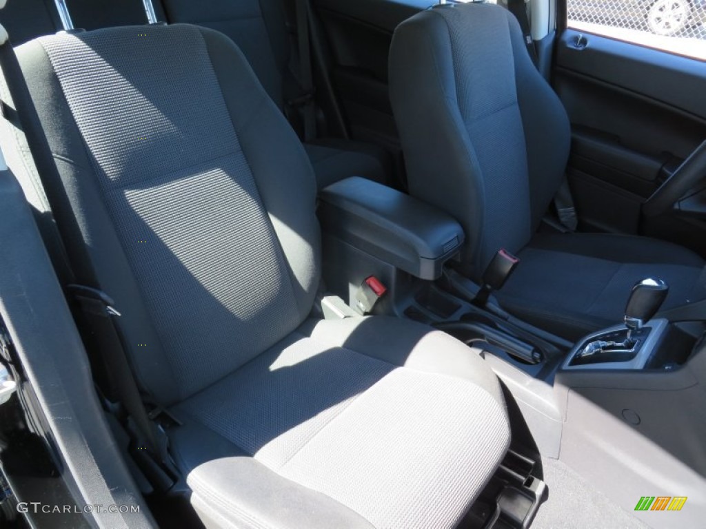 2012 Caliber SXT Plus - Black / Dark Slate Gray photo #25