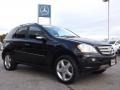 Black - ML 350 4Matic Photo No. 3