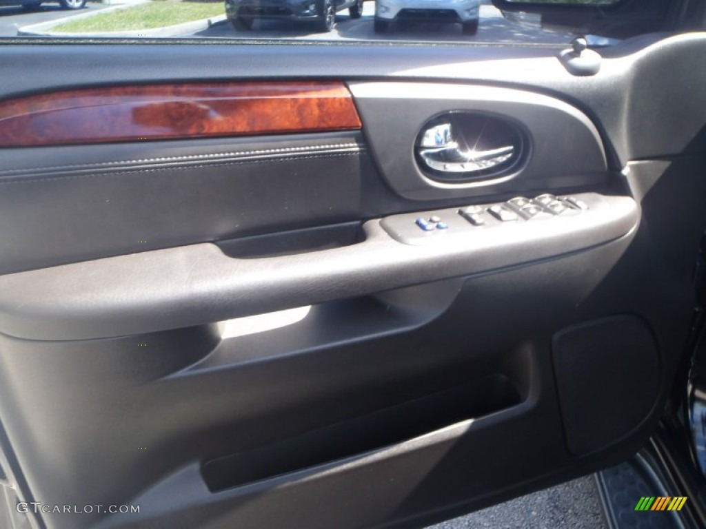 2006 Envoy XL Denali - Black Onyx / Ebony Black photo #11