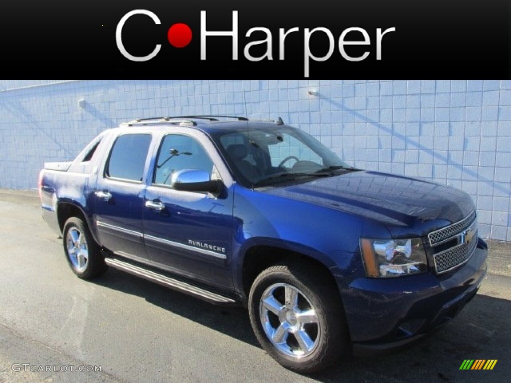 Blue Topaz Metallic Chevrolet Avalanche