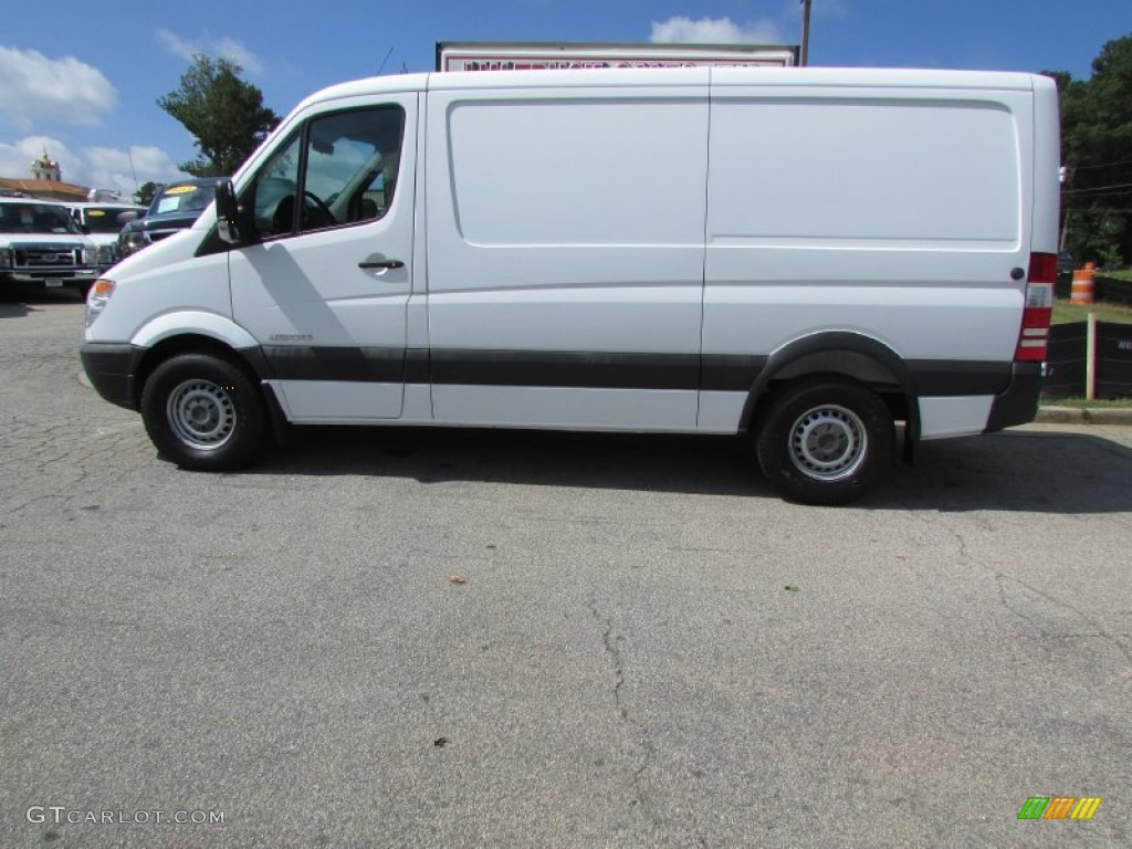 2008 Sprinter Van 2500 Cargo - Arctic White / Gray photo #3